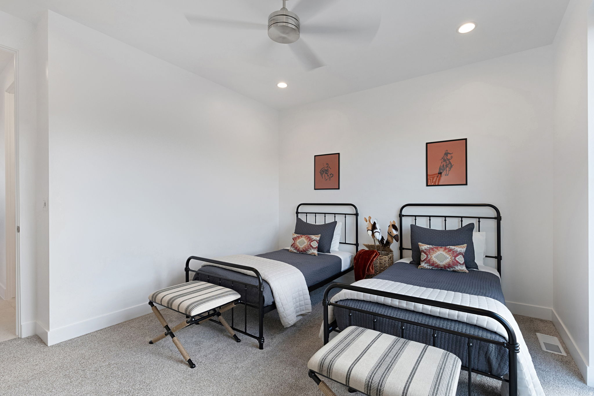 THE KIVAS AT CATORI CANYON - Residential