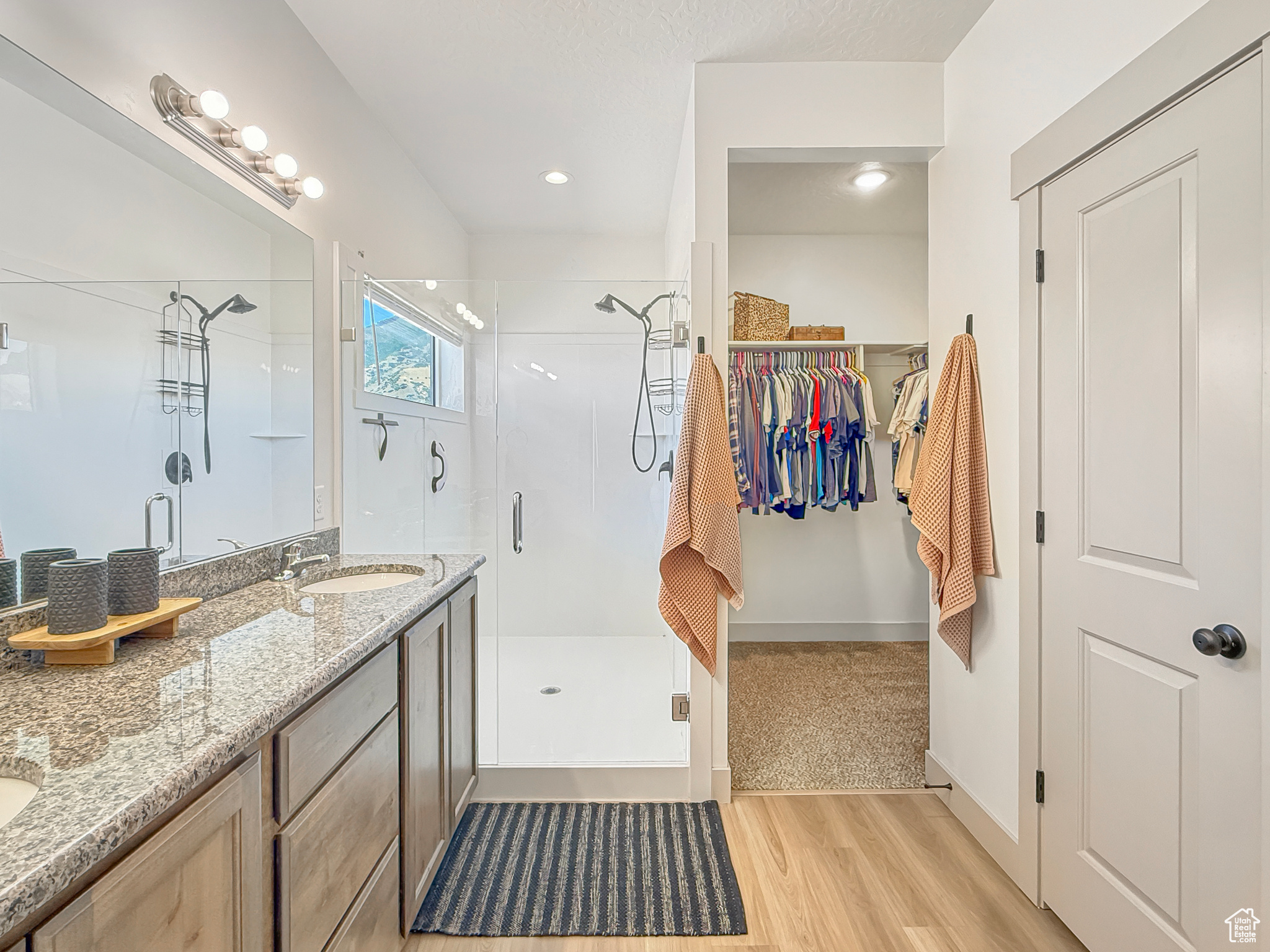 MAPLETON VILLAGE - Residential