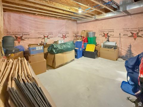 Tiny photo for 844 W POWDERWOOD LN, Mapleton, UT 84664 (MLS # 2107238)