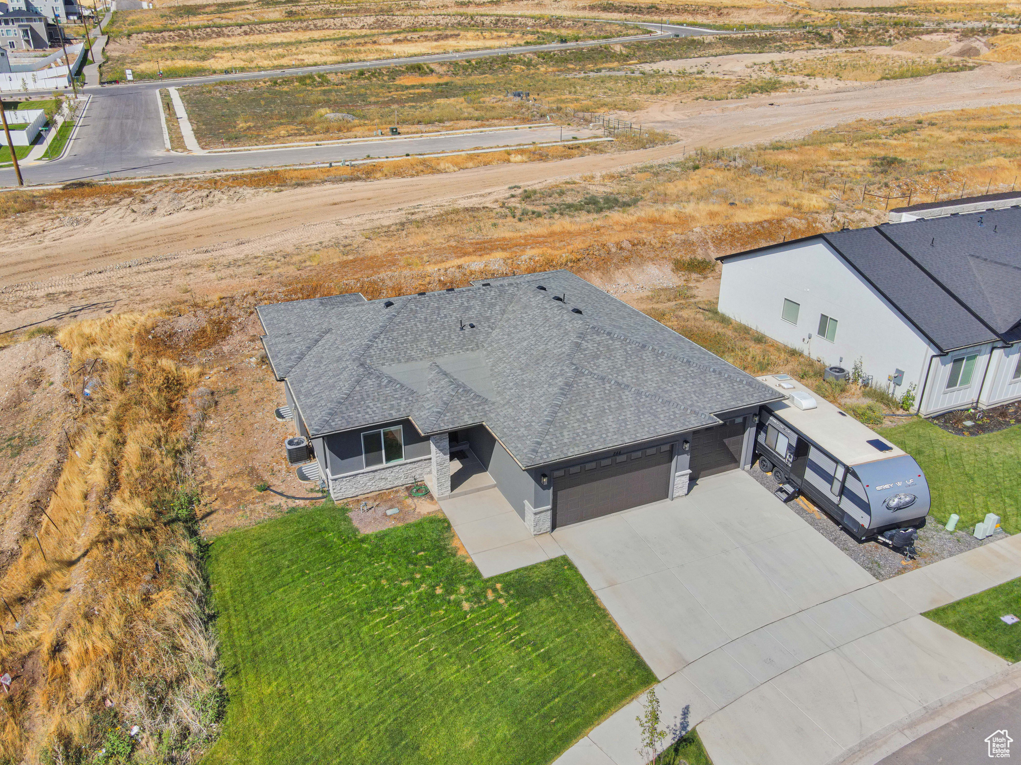 MAPLETON VILLAGE - Residential