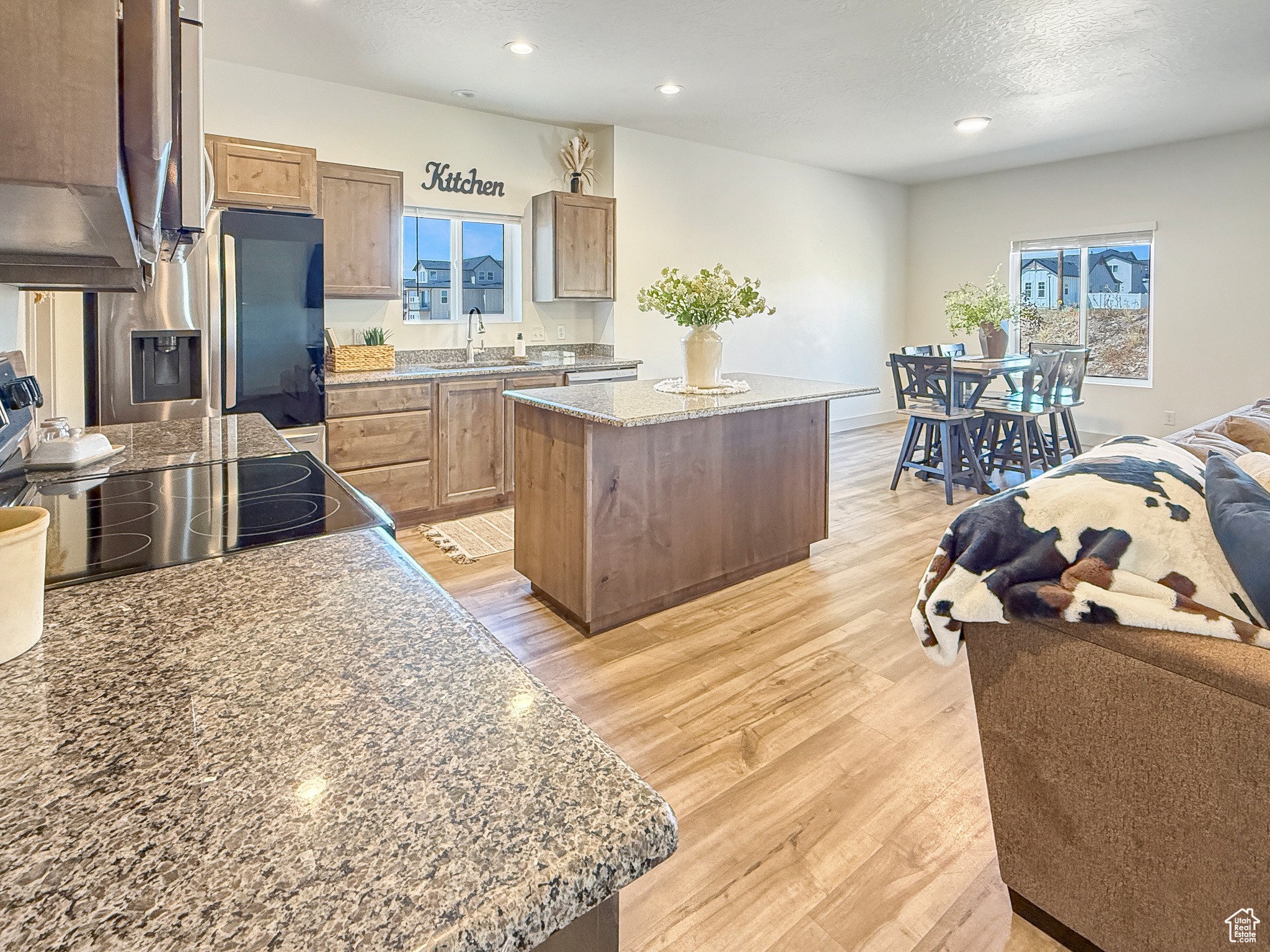 MAPLETON VILLAGE - Residential