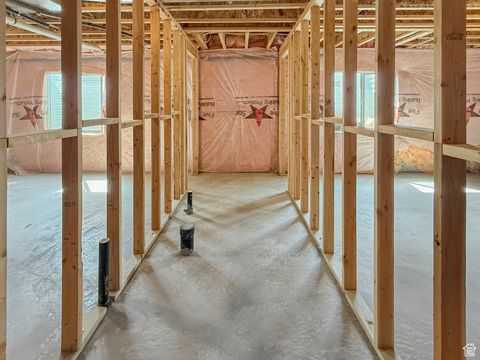 Tiny photo for 844 W POWDERWOOD LN, Mapleton, UT 84664 (MLS # 2107238)