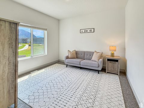 Tiny photo for 844 W POWDERWOOD LN, Mapleton, UT 84664 (MLS # 2107238)