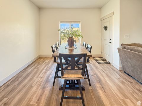 Tiny photo for 844 W POWDERWOOD LN, Mapleton, UT 84664 (MLS # 2107238)