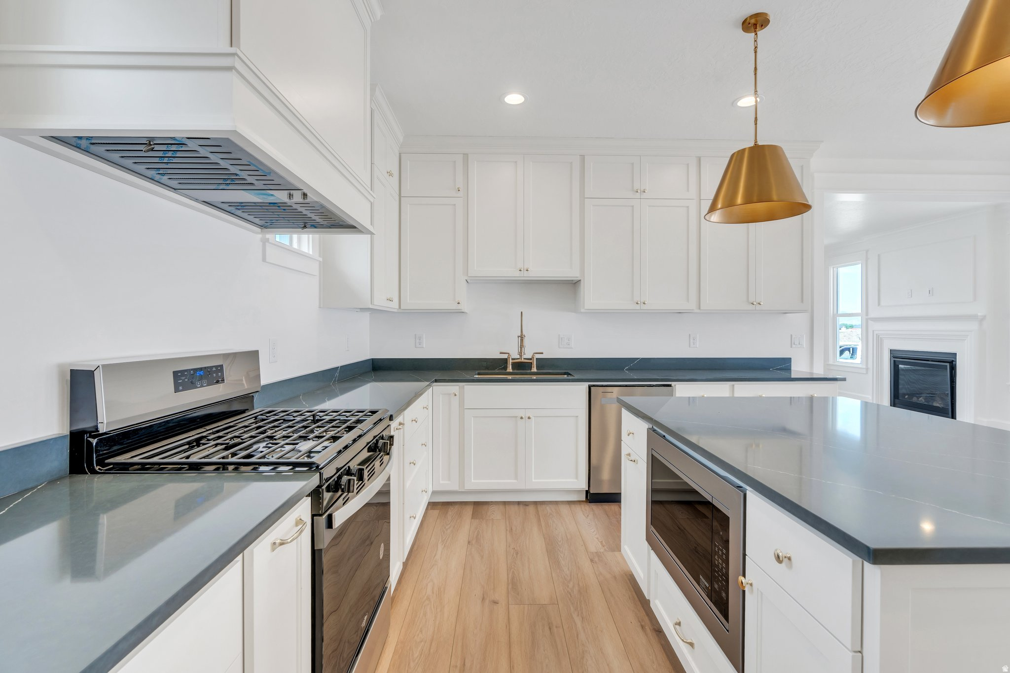 HOLDAWAY FIELDS - Residential