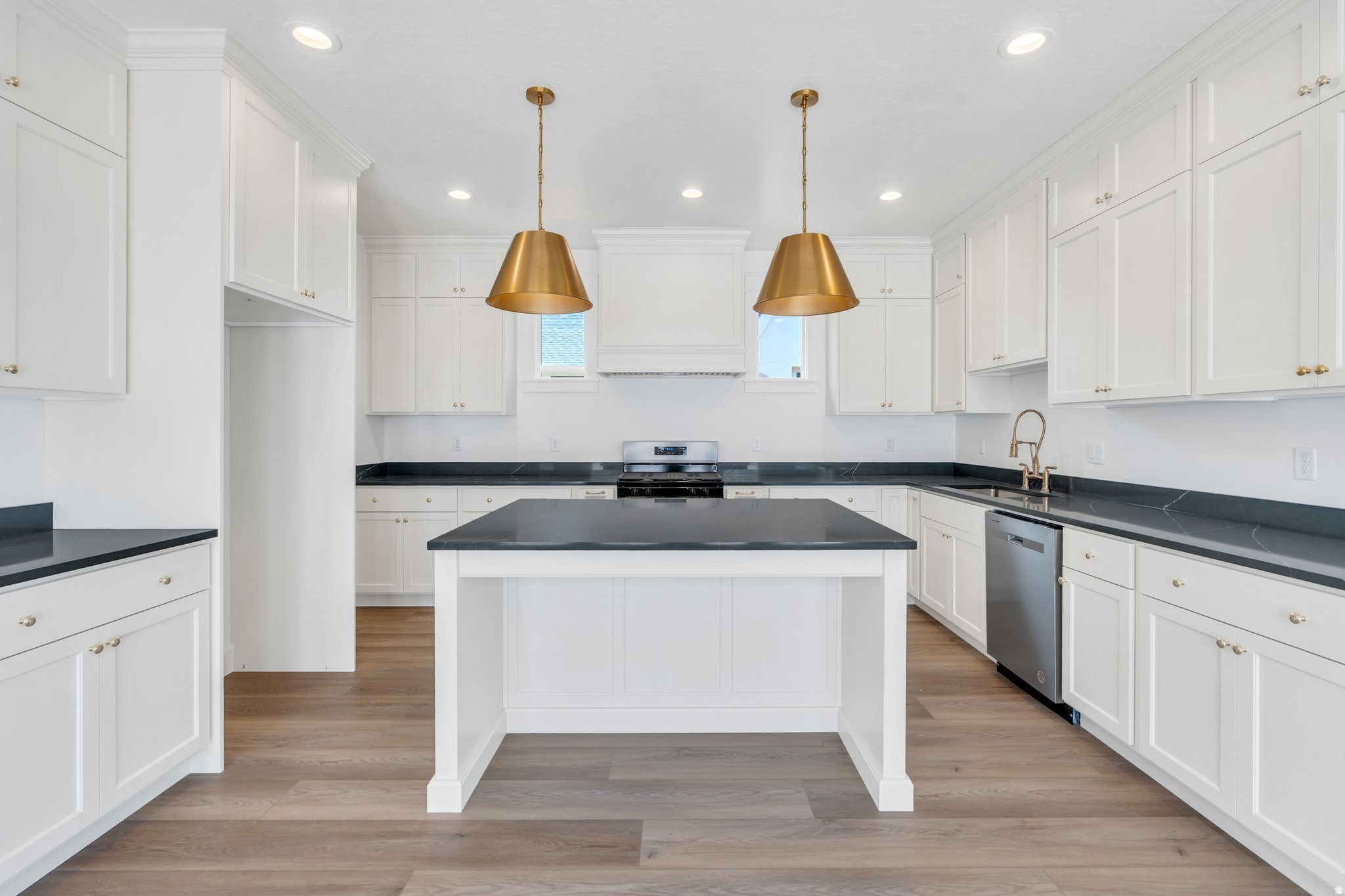 HOLDAWAY FIELDS - Residential