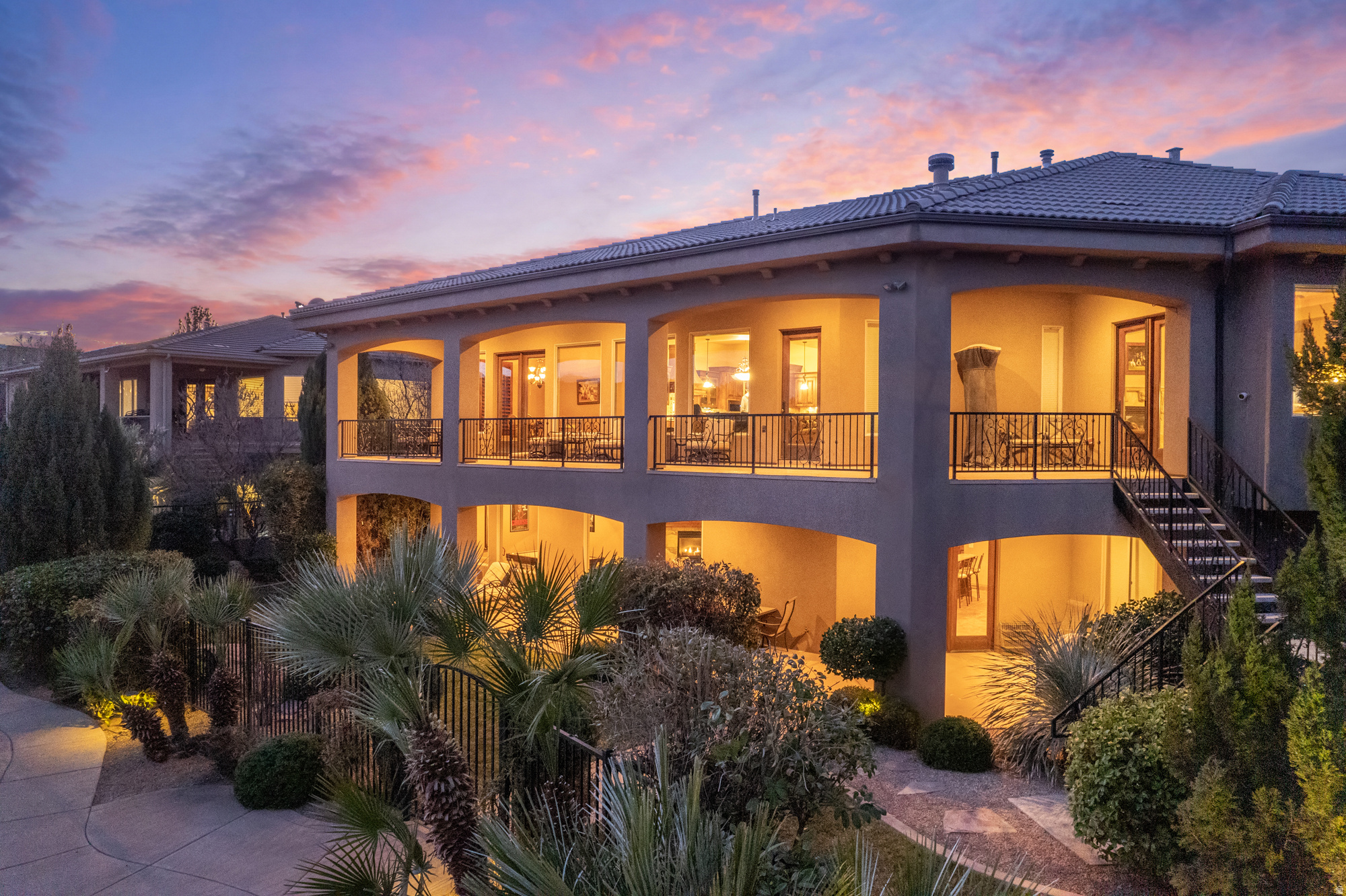 PARAGON COVE TH AT STONECLIFF 2 - Residential