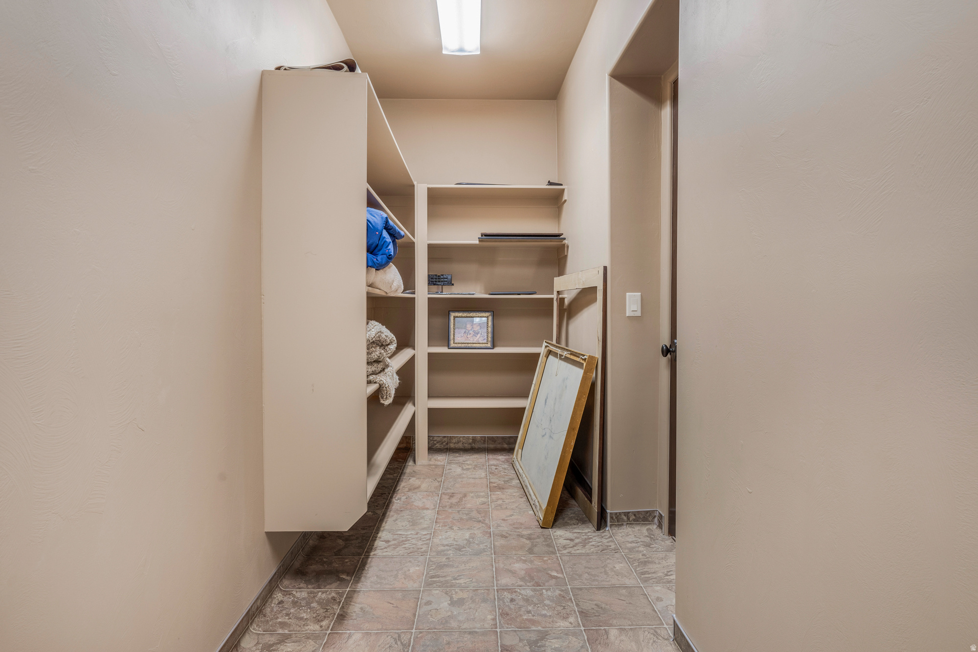 PARAGON COVE TH AT STONECLIFF 2 - Residential