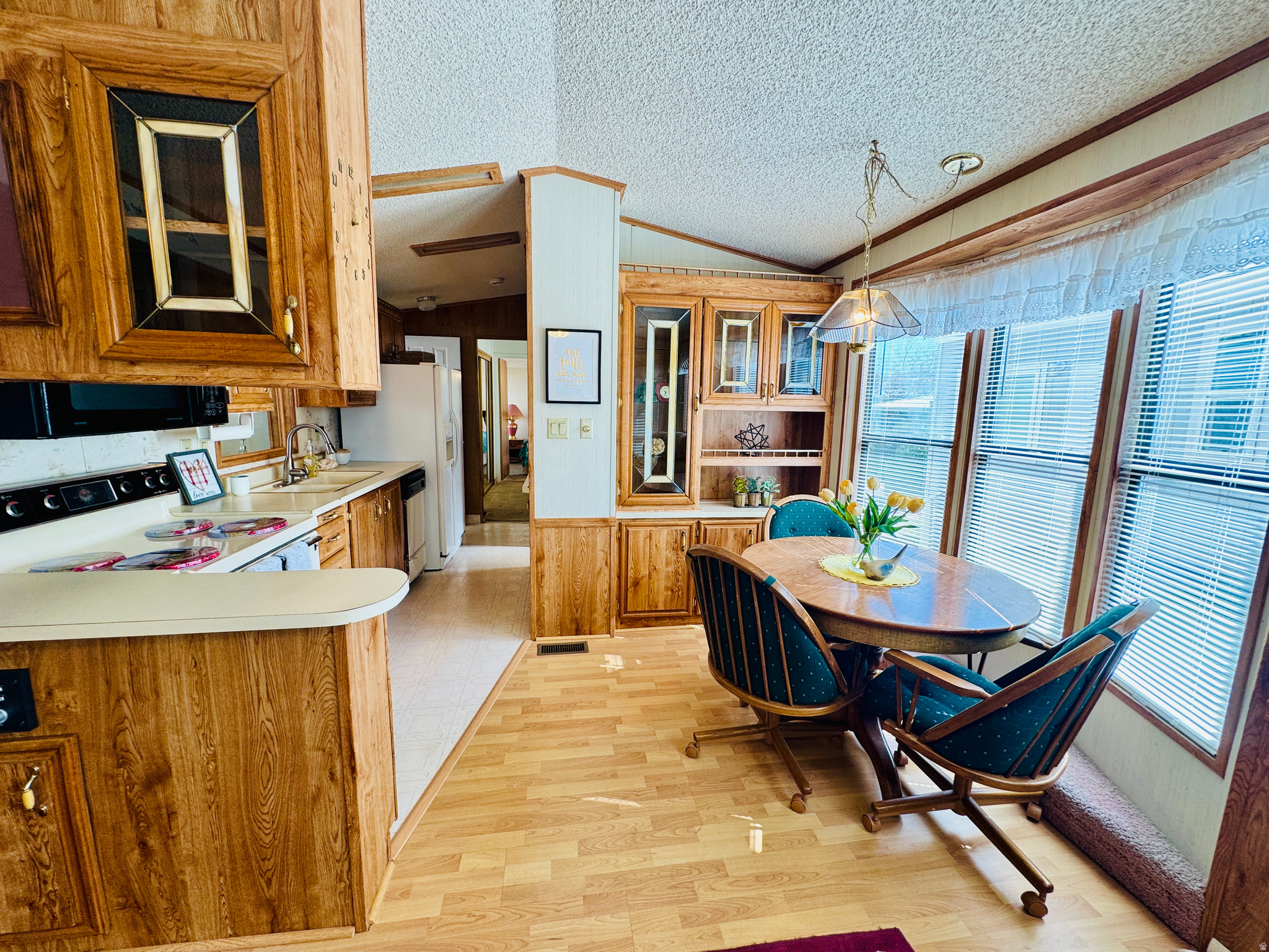 WORLDWIDE SUN RESORT - Residential