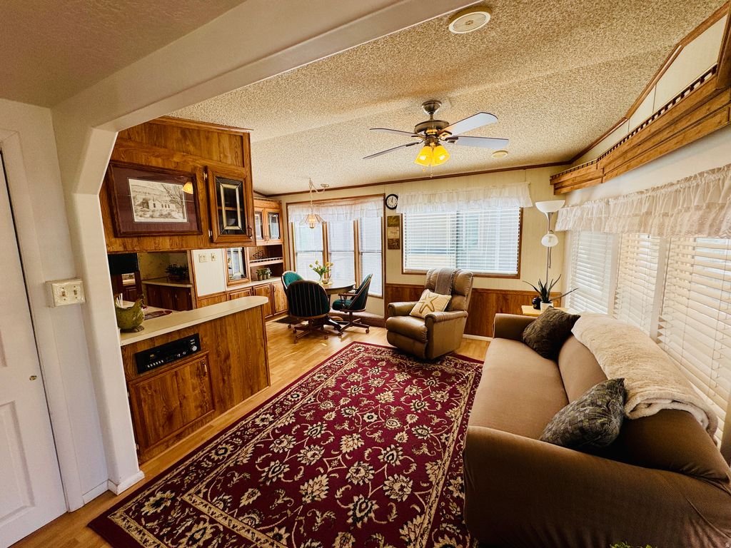 Photo of 1160 E TELEGRAPH ST #81, Washington, UT 84780 (MLS # 2141170)