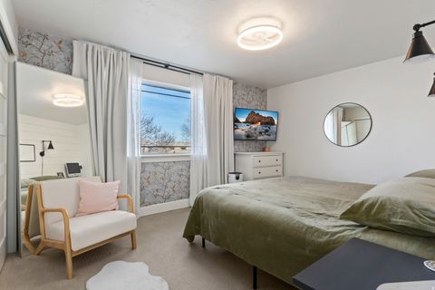 Tiny photo for 2615 E CANTERBURY LN S, Cottonwood Heights, UT 84121 (MLS # 2135499)