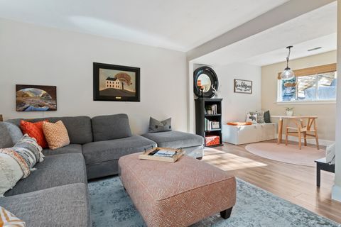 Tiny photo for 2615 E CANTERBURY LN S, Cottonwood Heights, UT 84121 (MLS # 2135499)