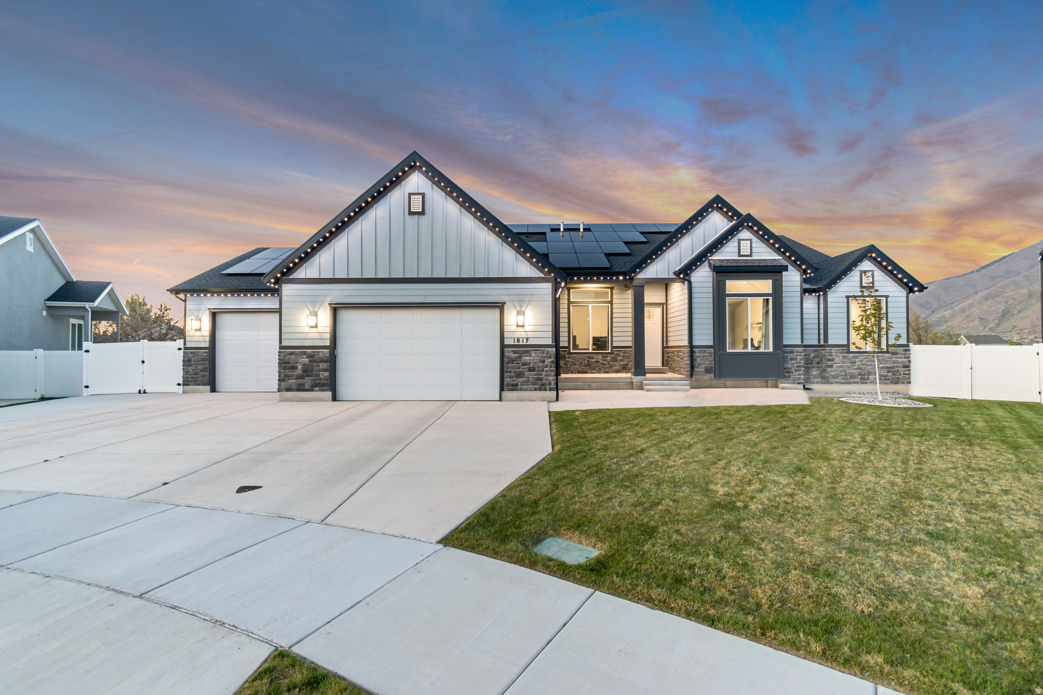 HIGH SKY ESTATES - Residential