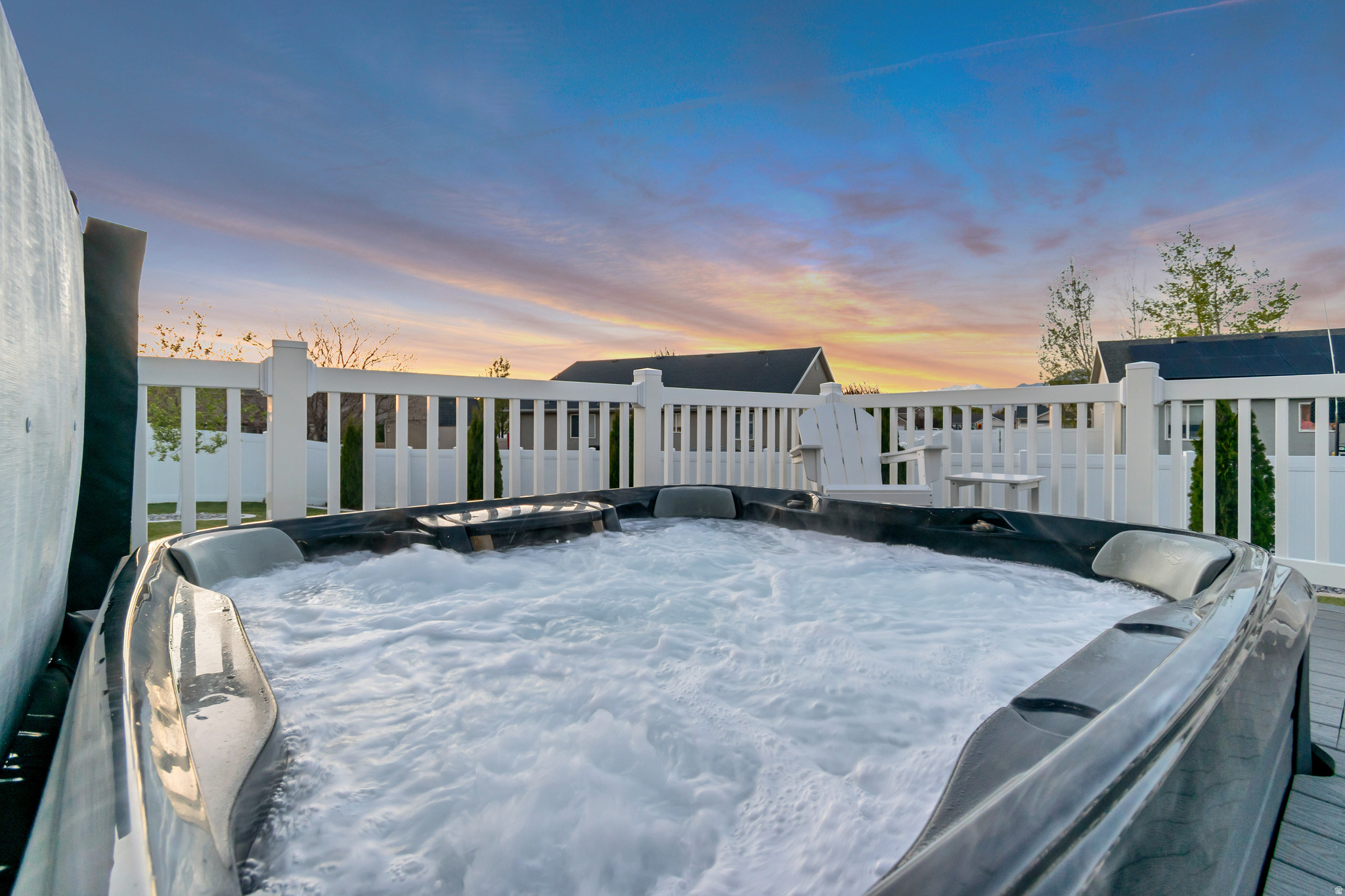 HIGH SKY ESTATES - Residential