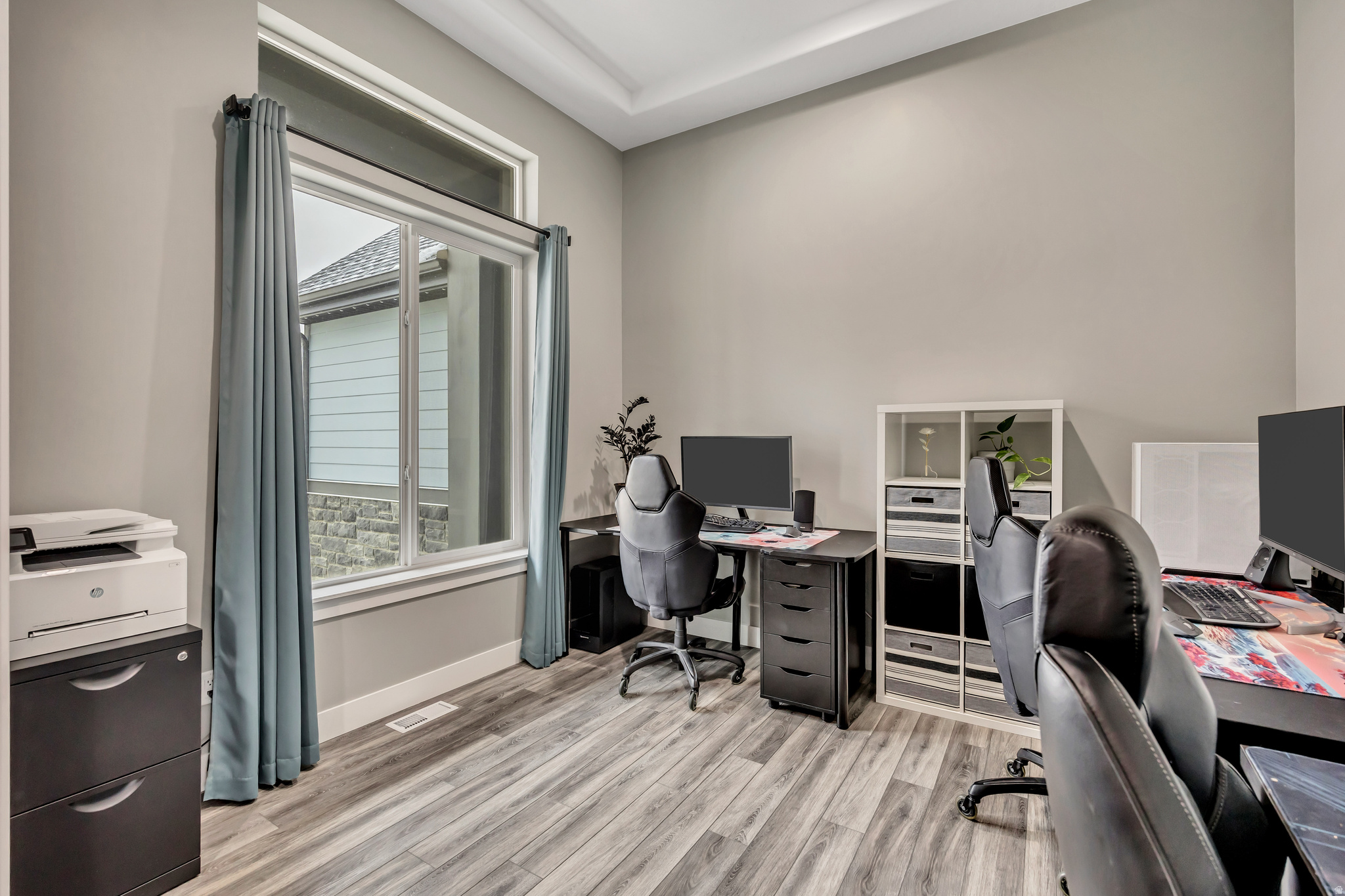 HIGH SKY ESTATES - Residential