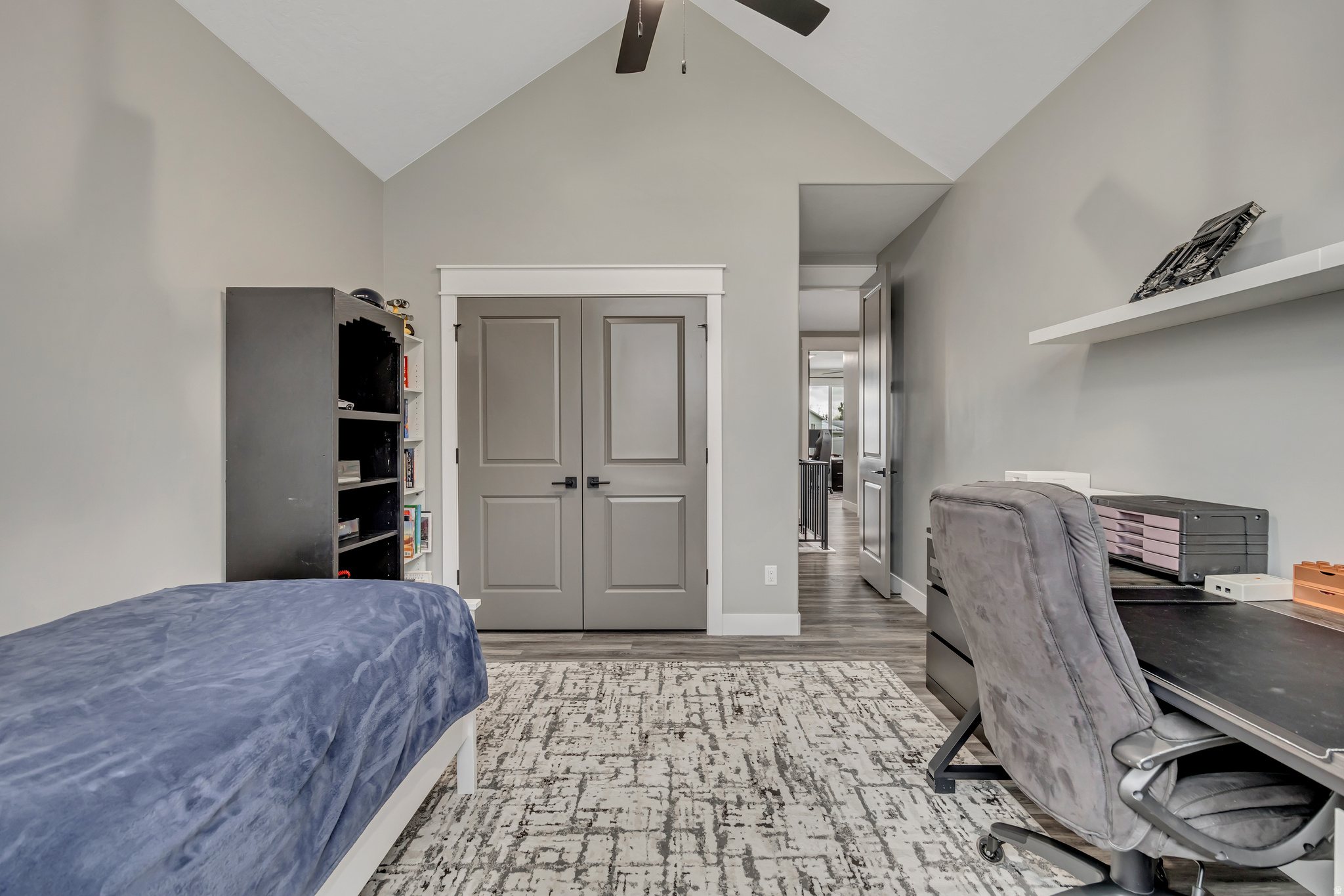 HIGH SKY ESTATES - Residential