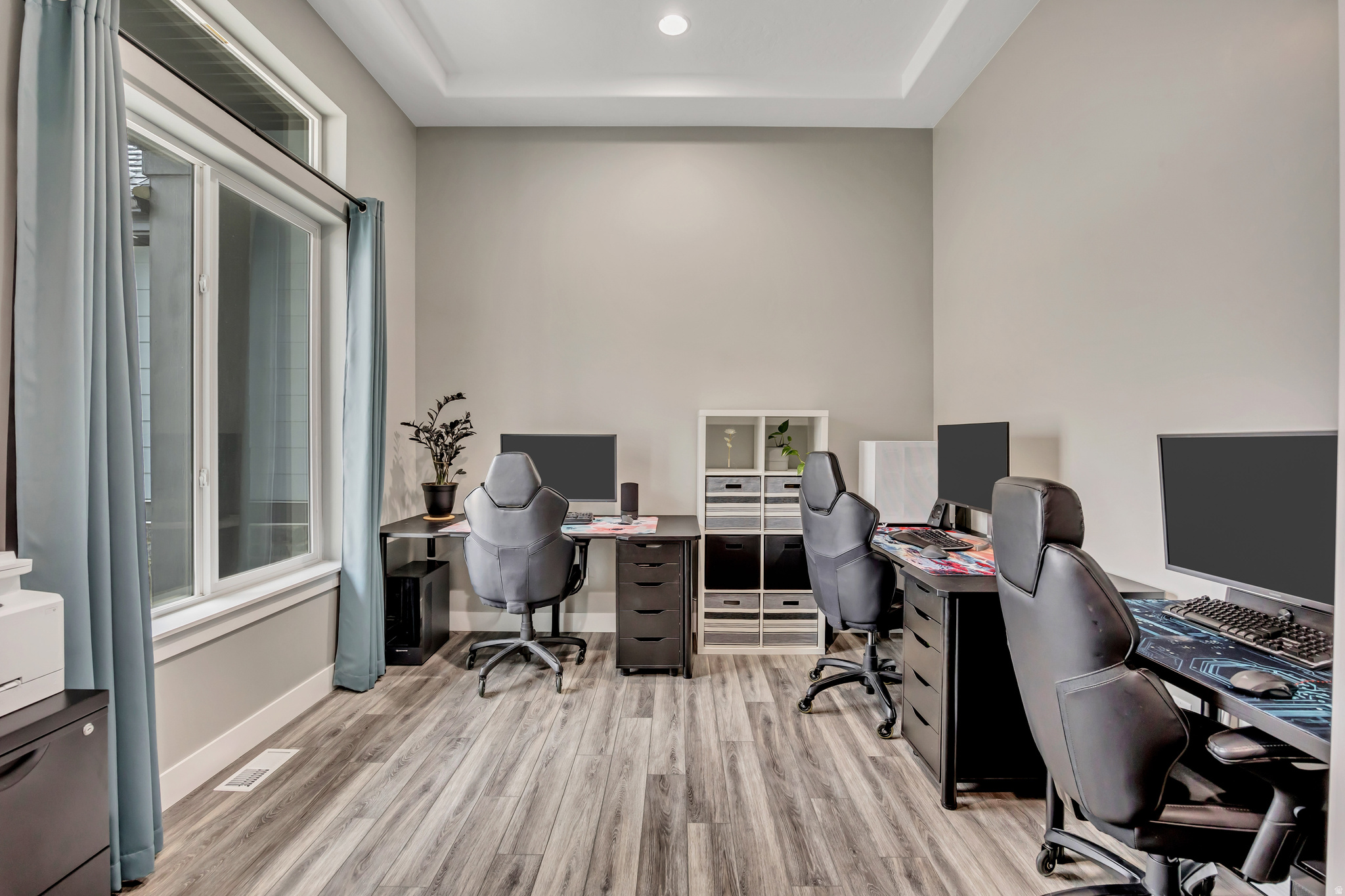 HIGH SKY ESTATES - Residential