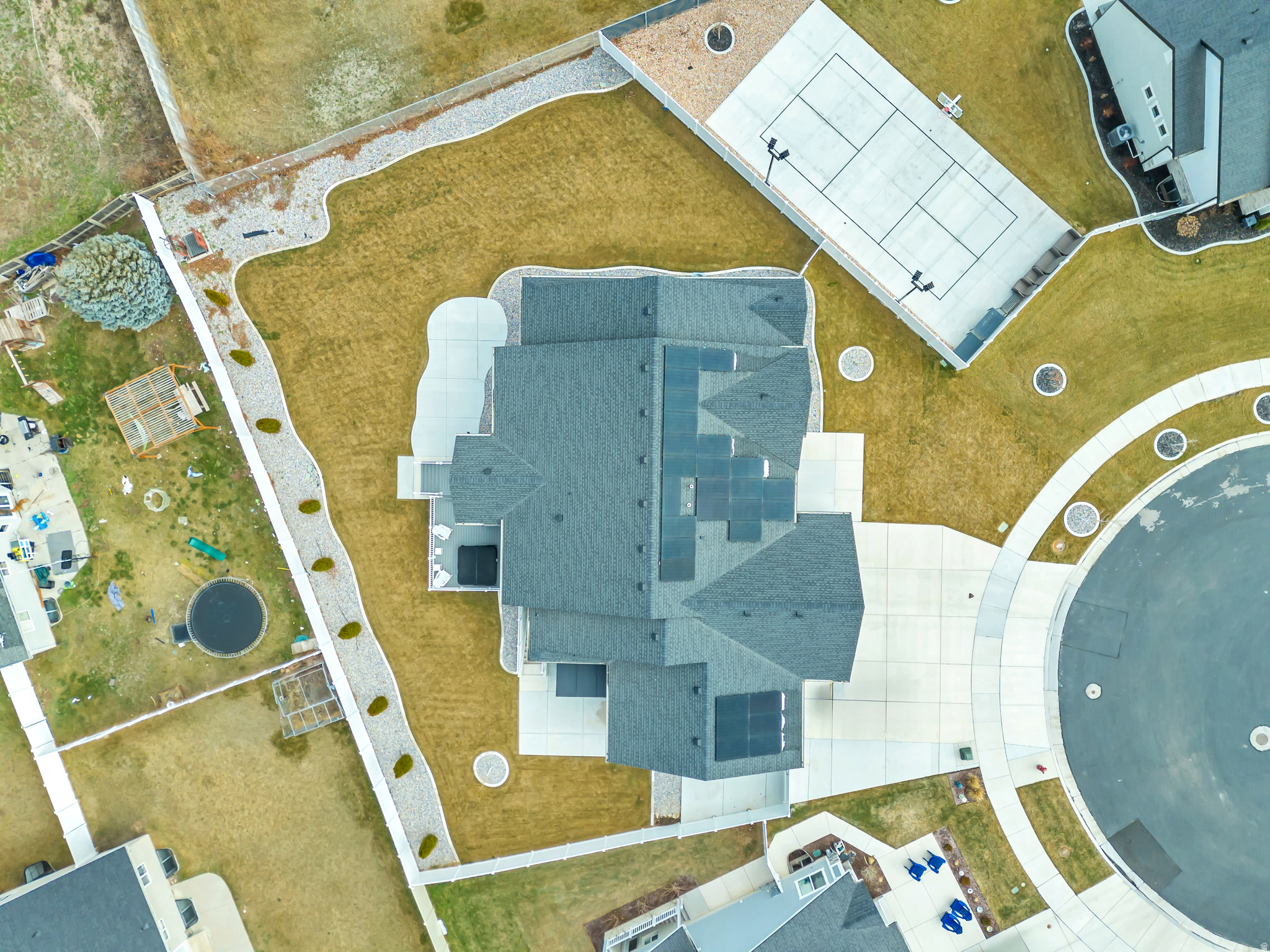 HIGH SKY ESTATES - Residential