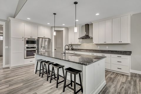 Tiny photo for 1817 S 2510 E, Spanish Fork, UT 84660 (MLS # 2141761)