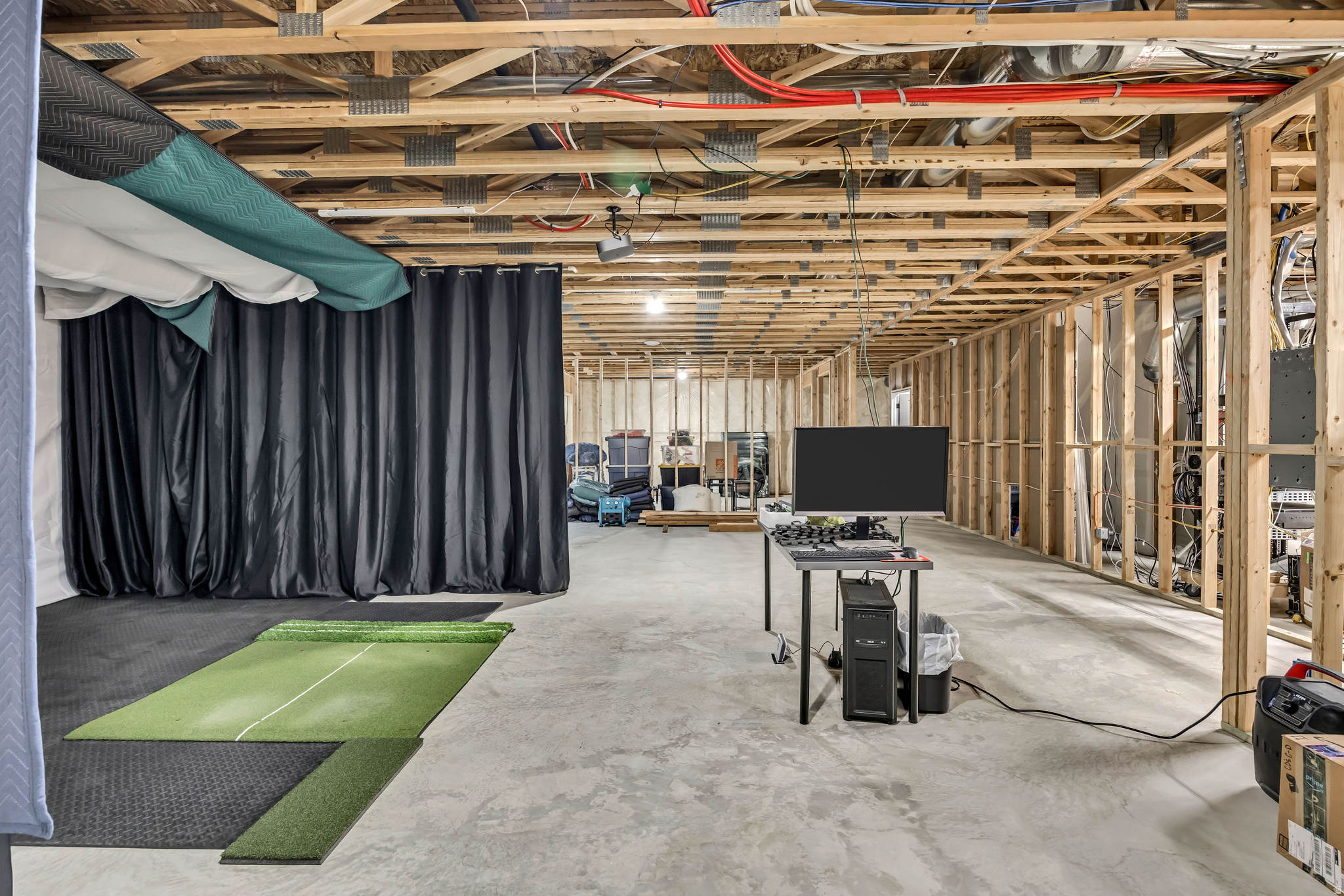 HIGH SKY ESTATES - Residential