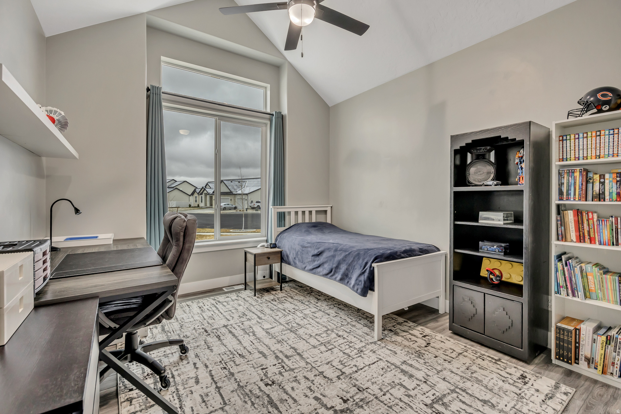 HIGH SKY ESTATES - Residential