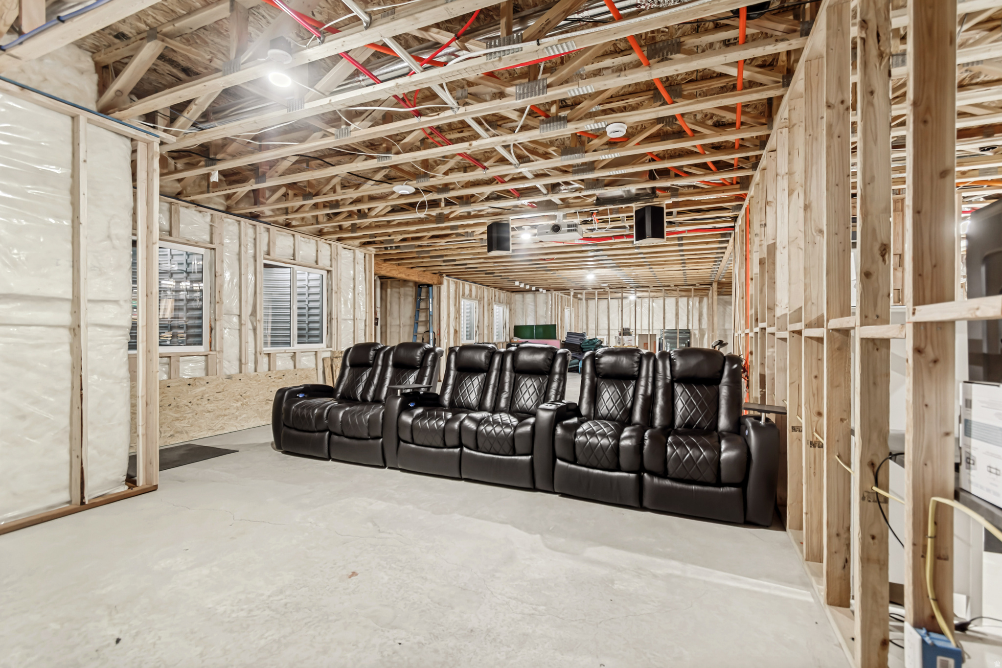 HIGH SKY ESTATES - Residential