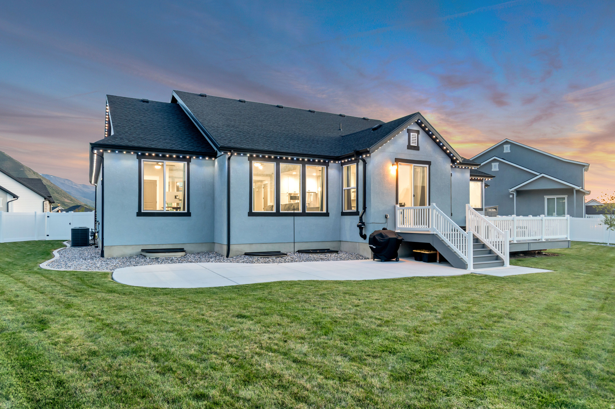 HIGH SKY ESTATES - Residential