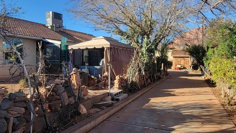 Tiny photo for 565 S 250 E, Ivins, UT 84738 (MLS # 2131020)