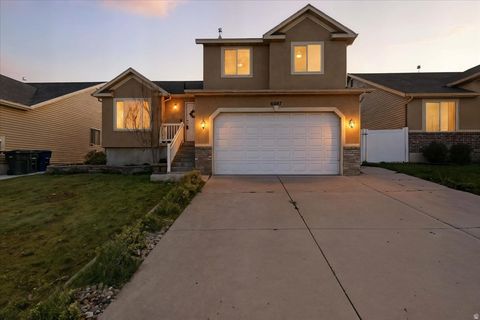 Photo of 6087 W STILLRIDGE DR, West Valley City, UT 84128 (MLS # 2120068)