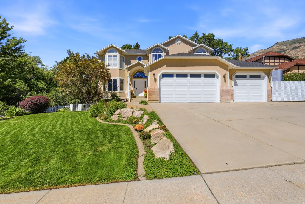 Photo of 1226 E 3150 N, North Ogden, UT 84414 (MLS # 2183634)