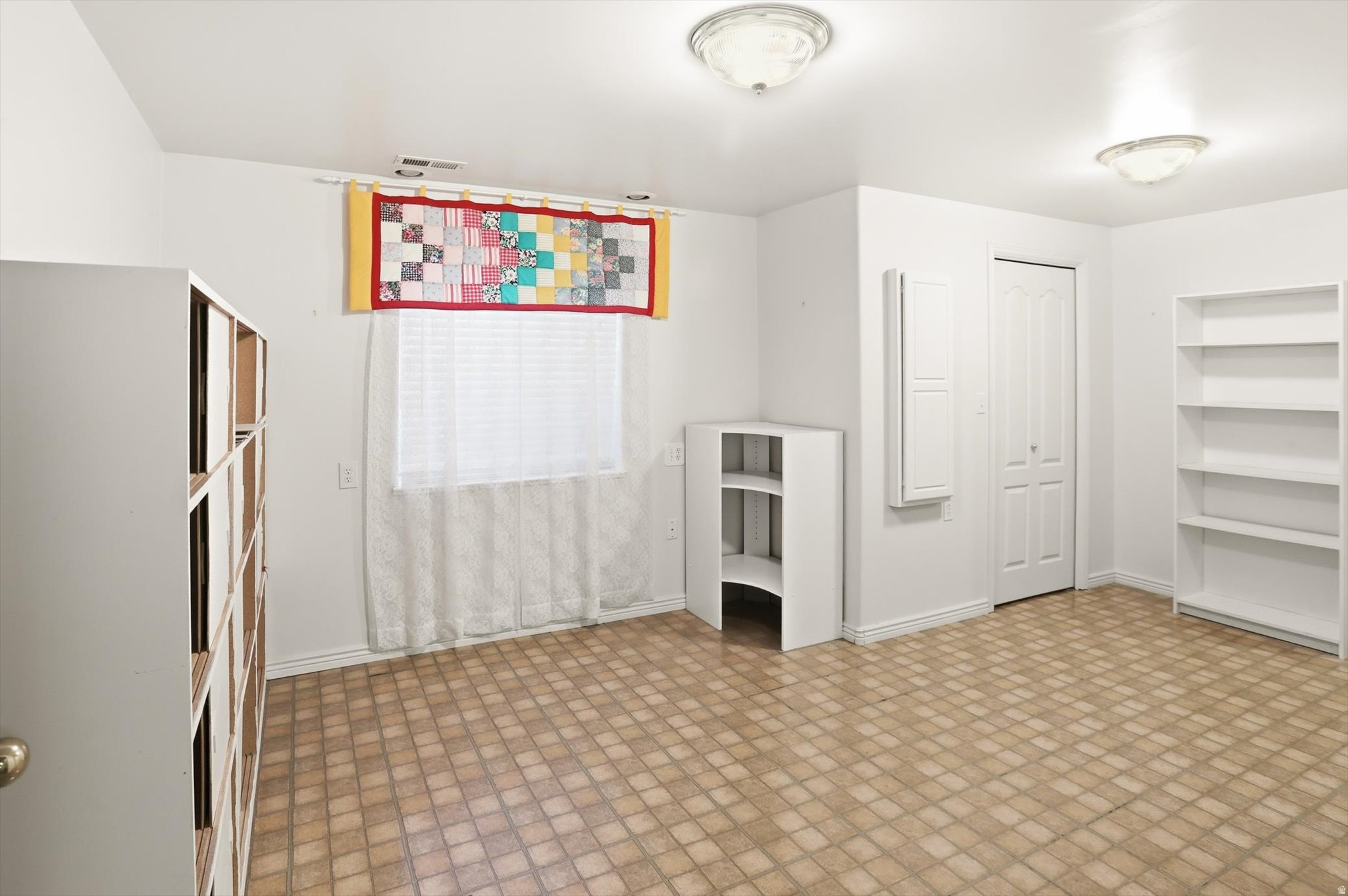 THE PETERSON LEGACY - Residential