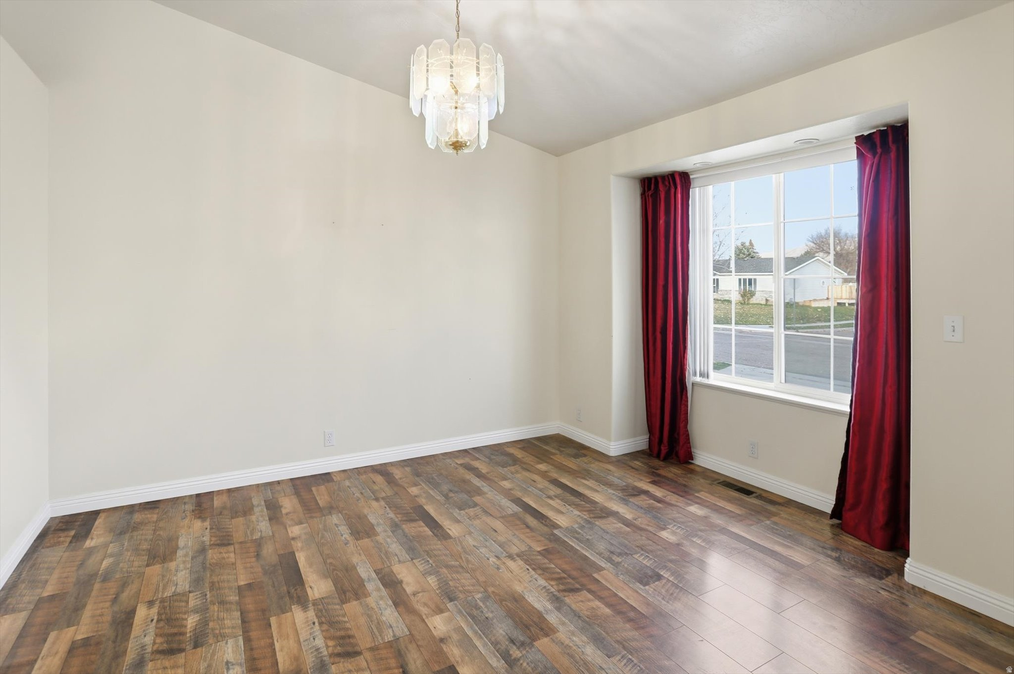 THE PETERSON LEGACY - Residential