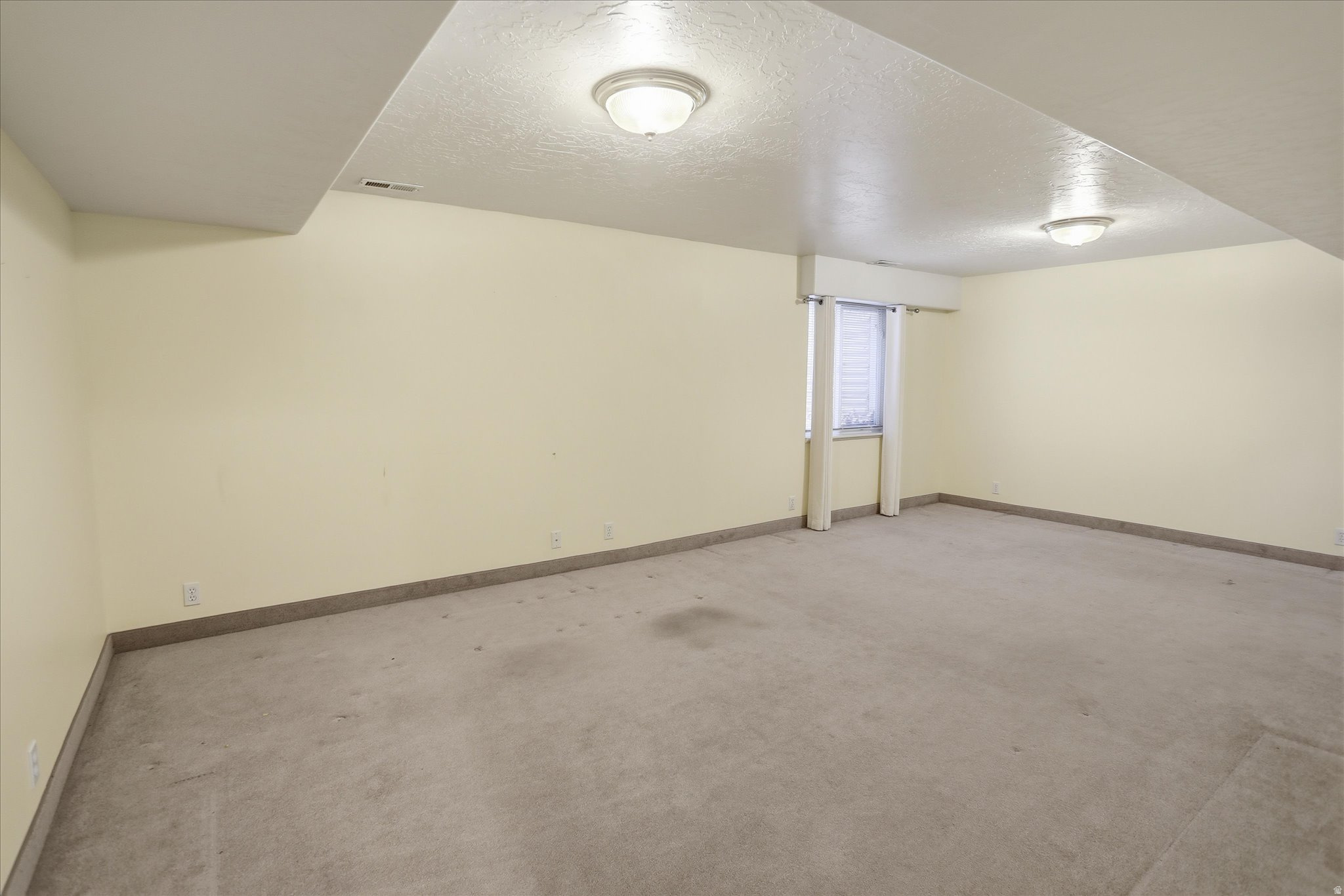 THE PETERSON LEGACY - Residential