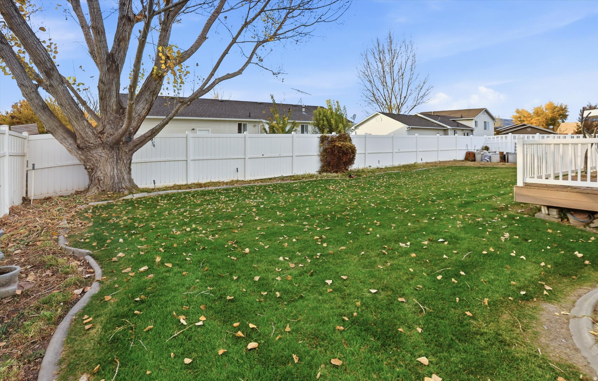 THE PETERSON LEGACY - Residential