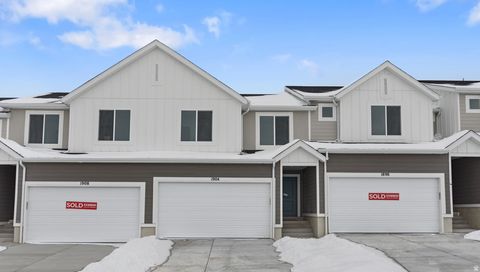 Photo of 1747 N PATCHWORK AVE #1264, Tooele, UT 84074 (MLS # 2133531)