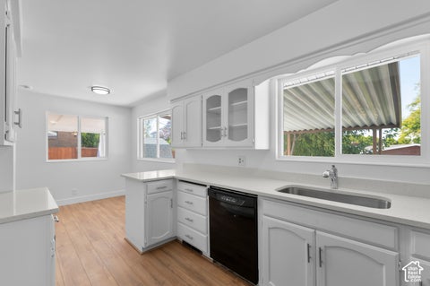 Tiny photo for 1656 S 35 E, Bountiful, UT 84010 (MLS # 2190531)