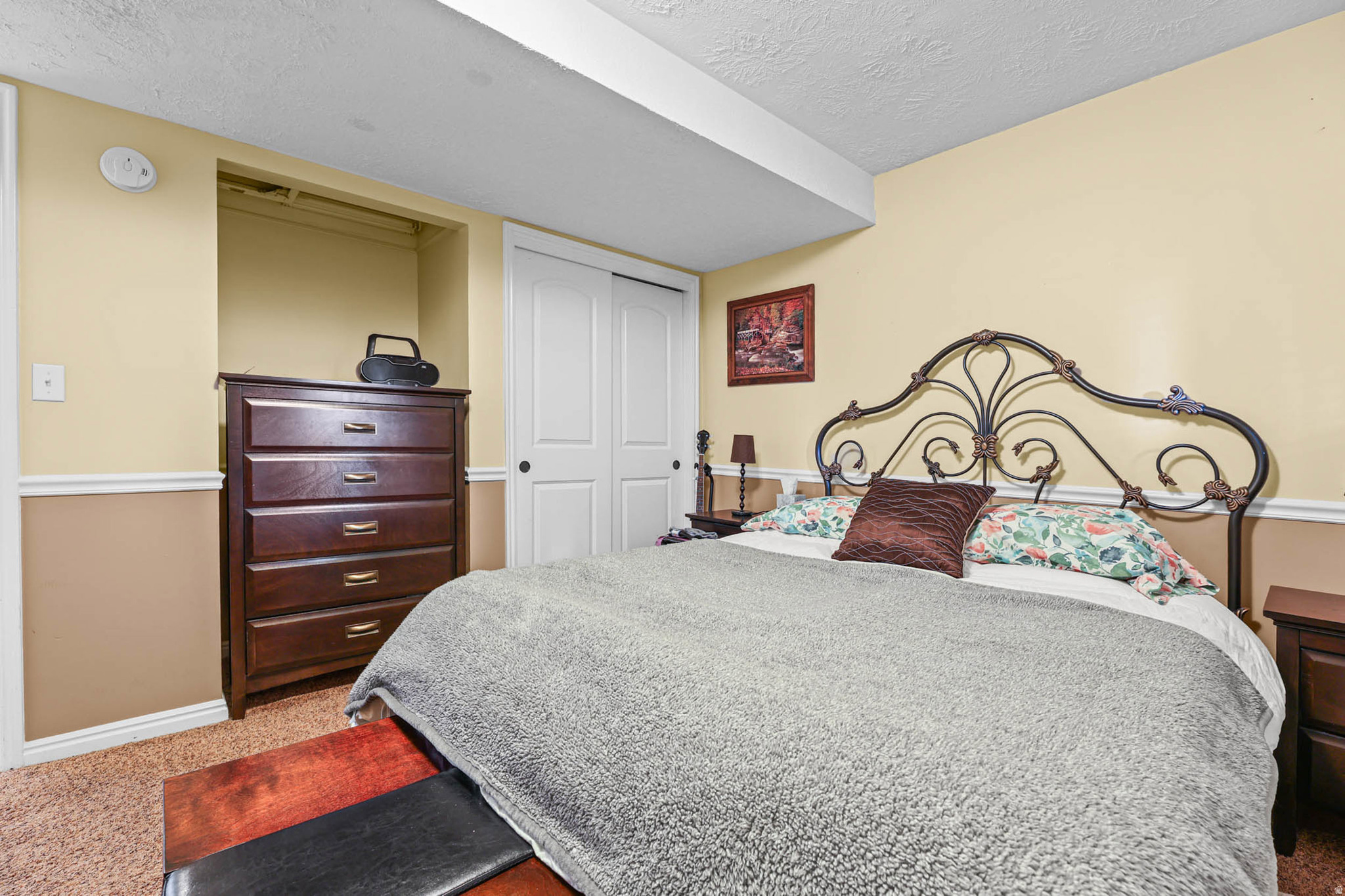 PEBBLE GLEN - Residential