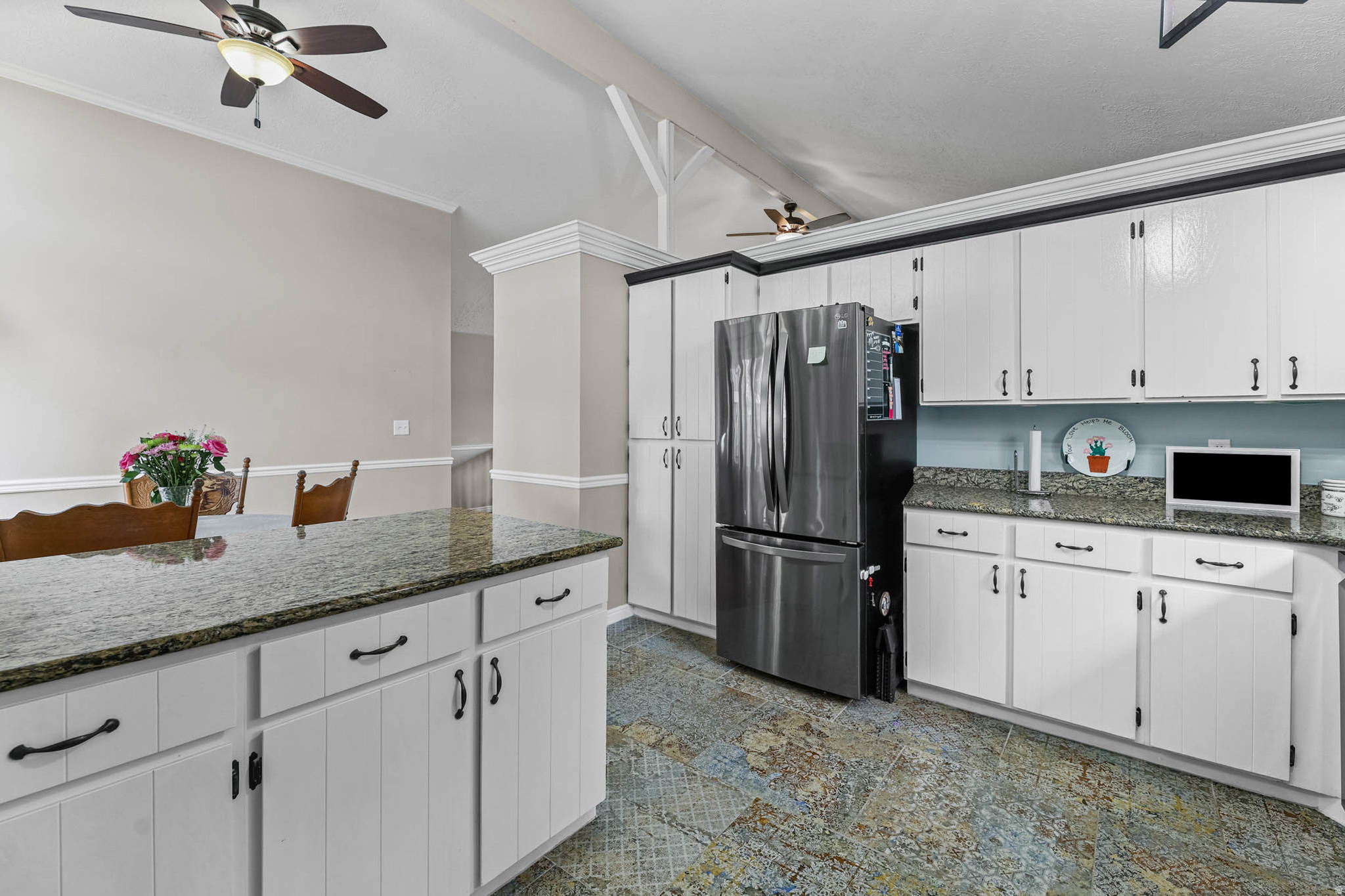 PEBBLE GLEN - Residential