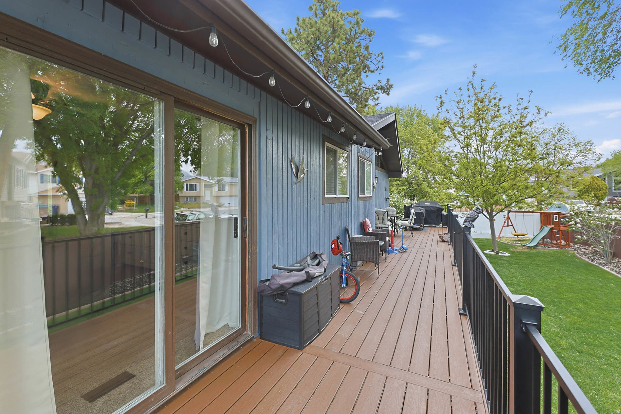 PEBBLE GLEN - Residential