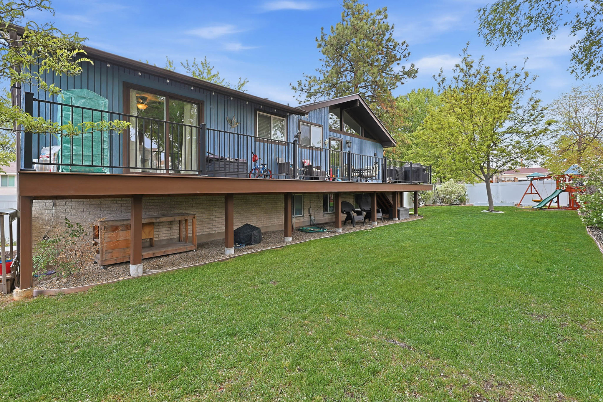 PEBBLE GLEN - Residential