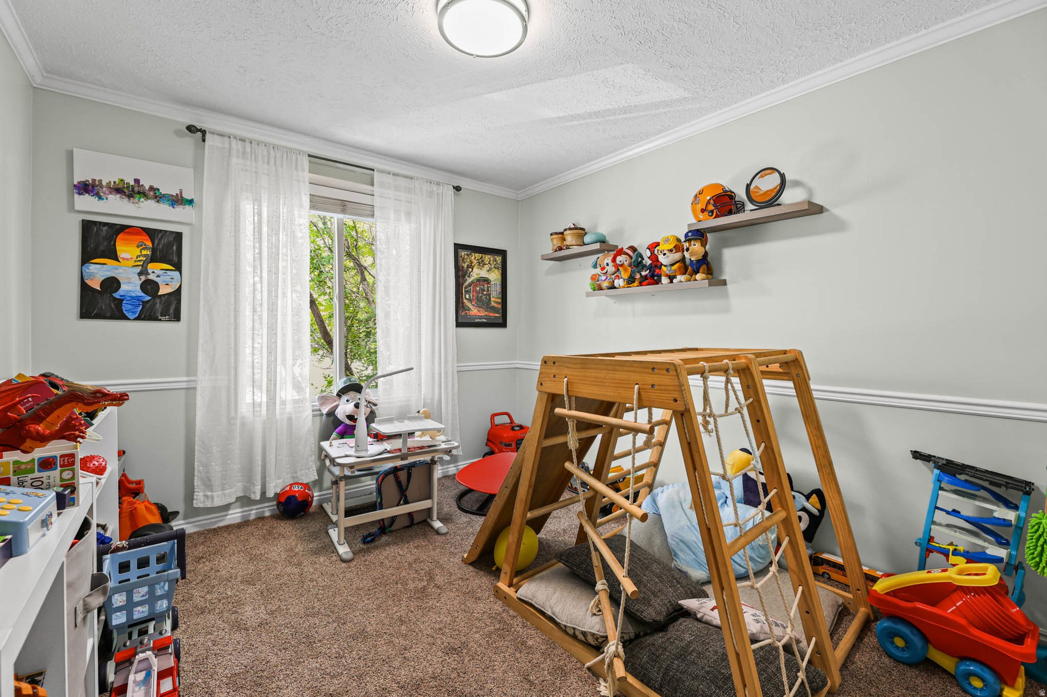 PEBBLE GLEN - Residential