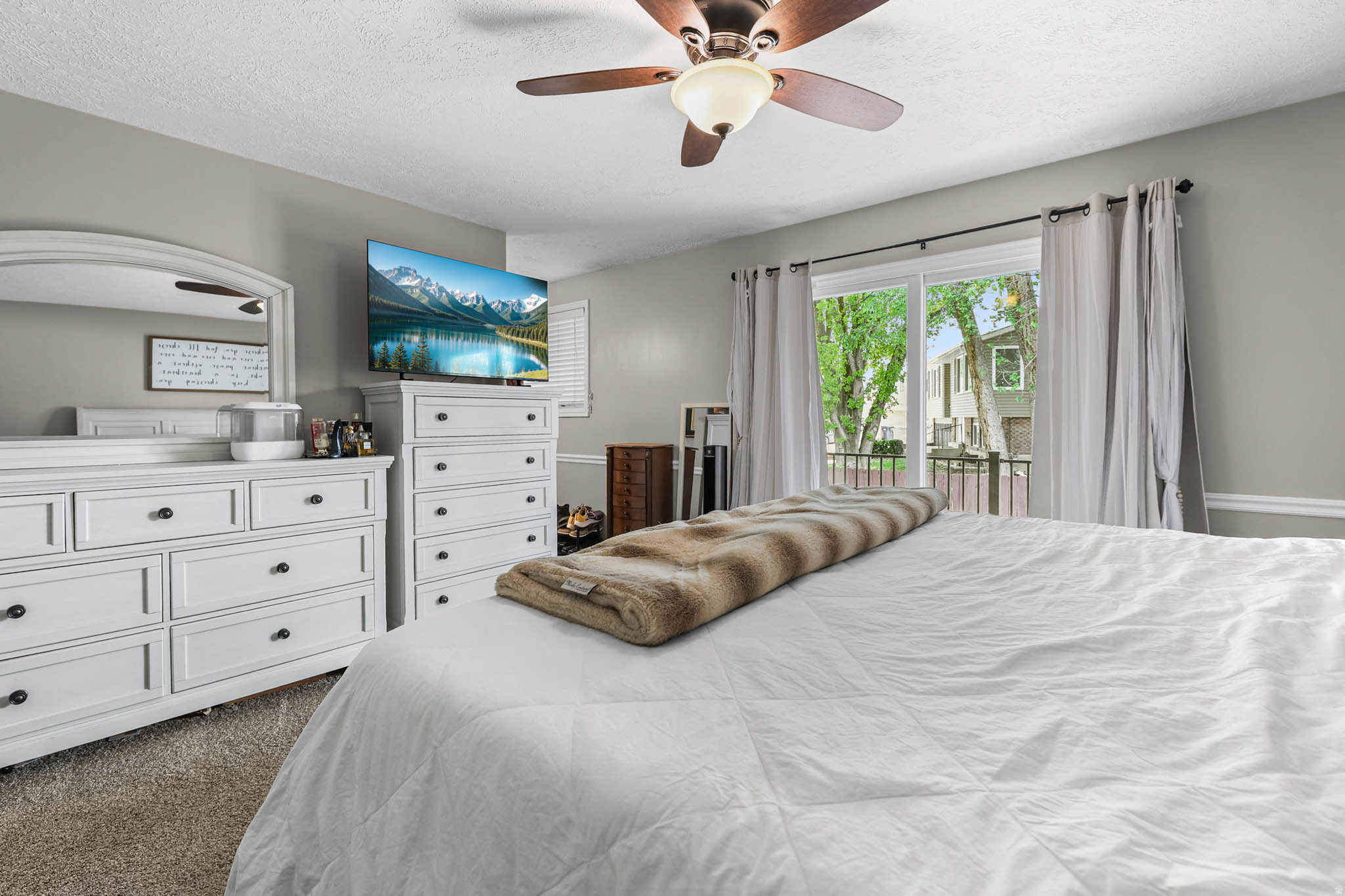 PEBBLE GLEN - Residential