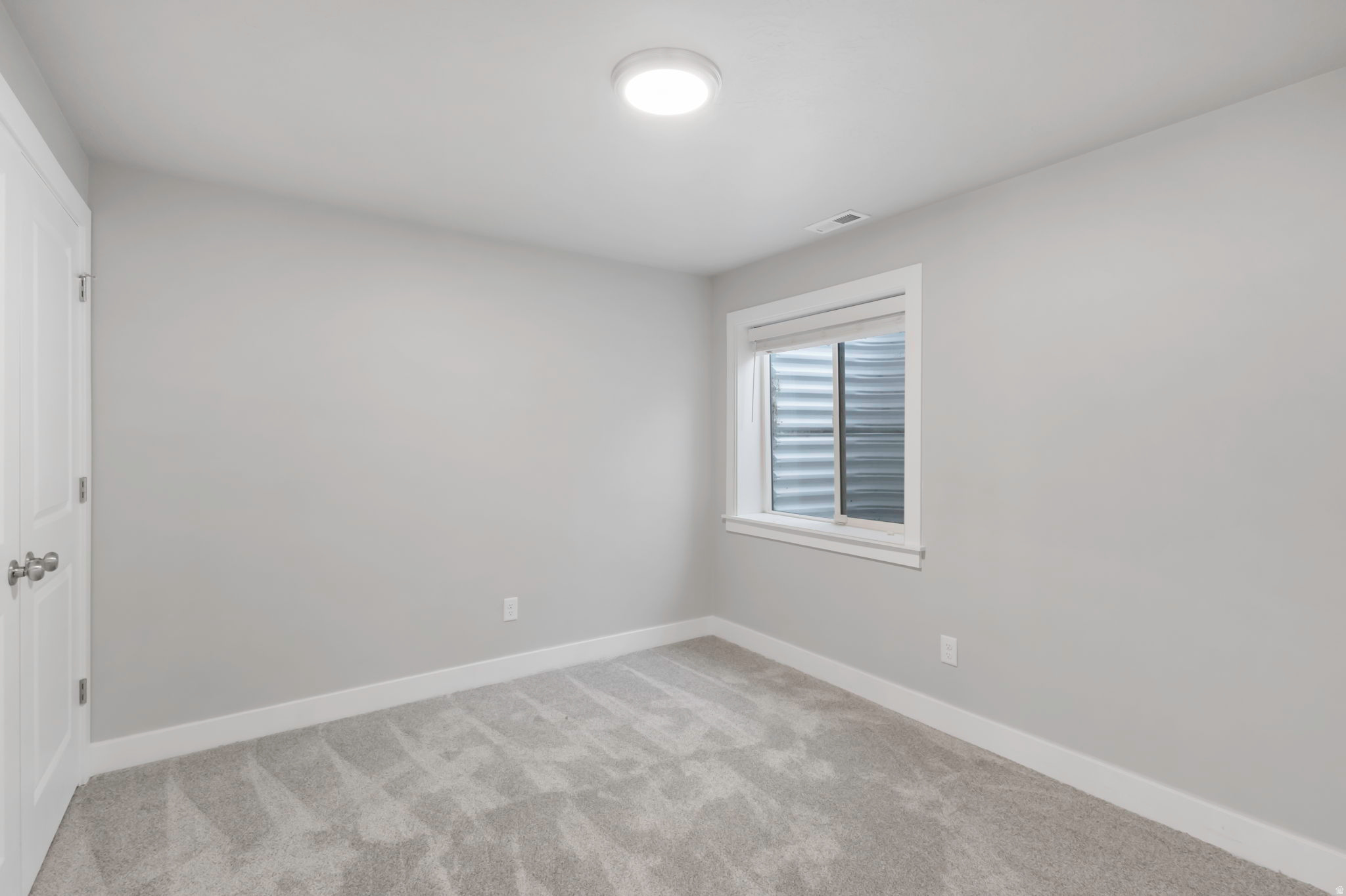 WHITE PINES - Residential