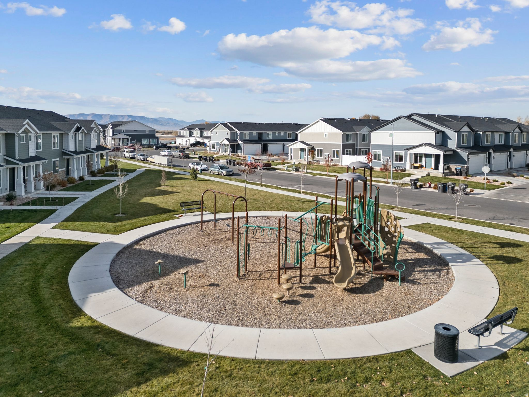 OSPREY TOWNHOMES - Residential