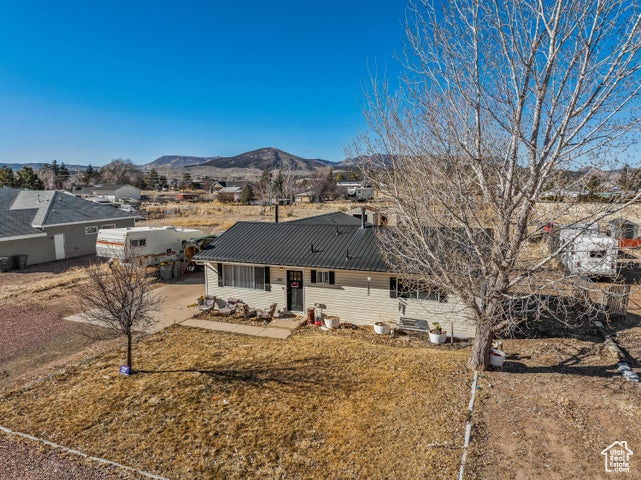 SUNNY MEADOWS ACRES - Residential