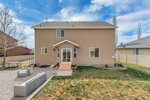 Tiny photo for 338 W RYE DR N, Saratoga Springs, UT 84045 (MLS # 2147430)