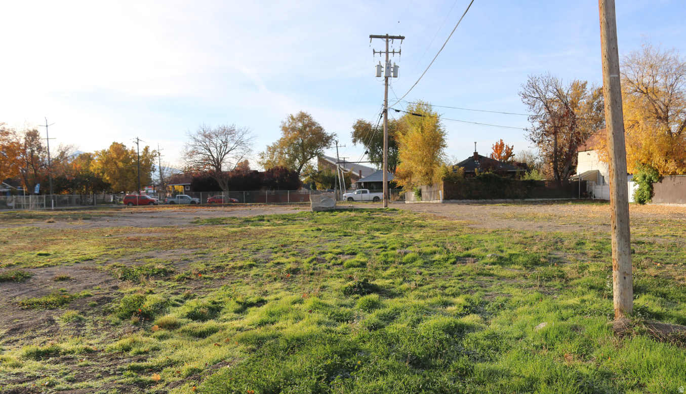 EAST WATERLOO - Land