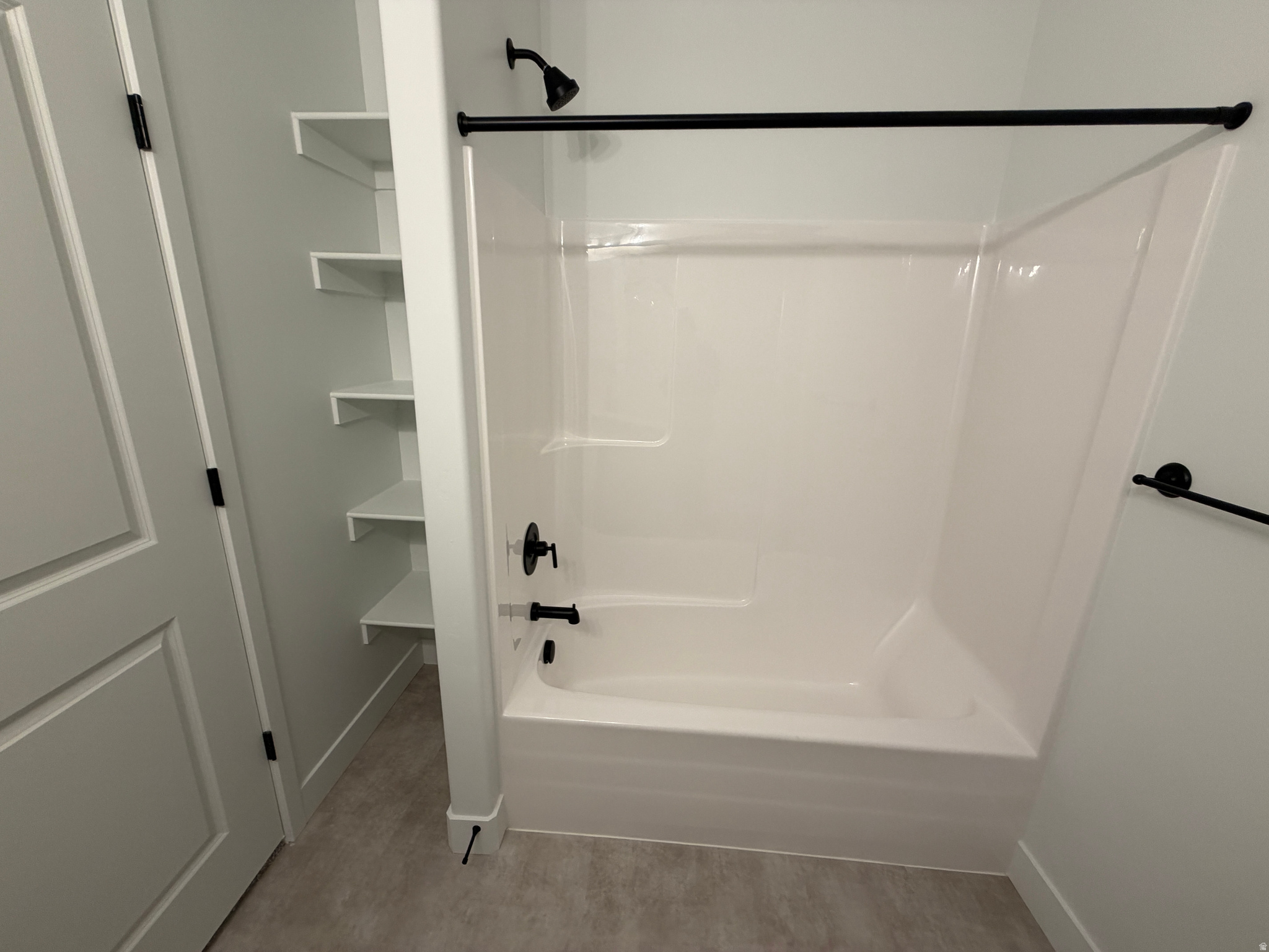 RIVER RUN - Residential