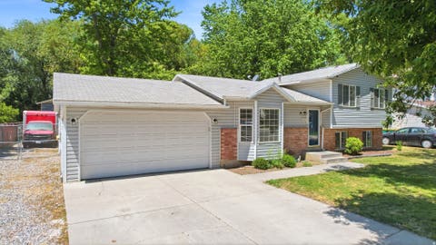 Tiny photo for 526 S 800 W, Lehi, UT 84043 (MLS # 2174203)