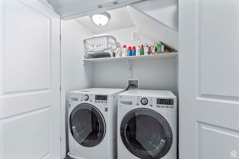 Tiny photo for 1718 W THIRA LN, South Jordan, UT 84095 (MLS # 2109691)